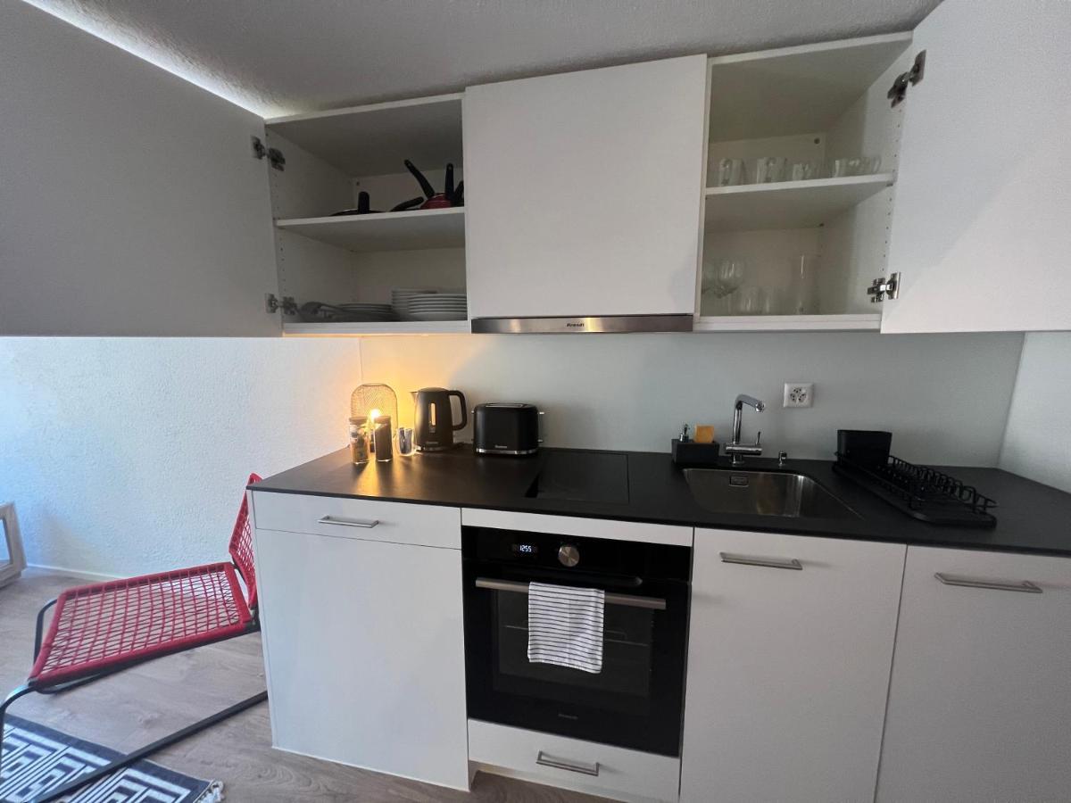 Appartement En Vieille Ville De Поррантрюи Экстерьер фото